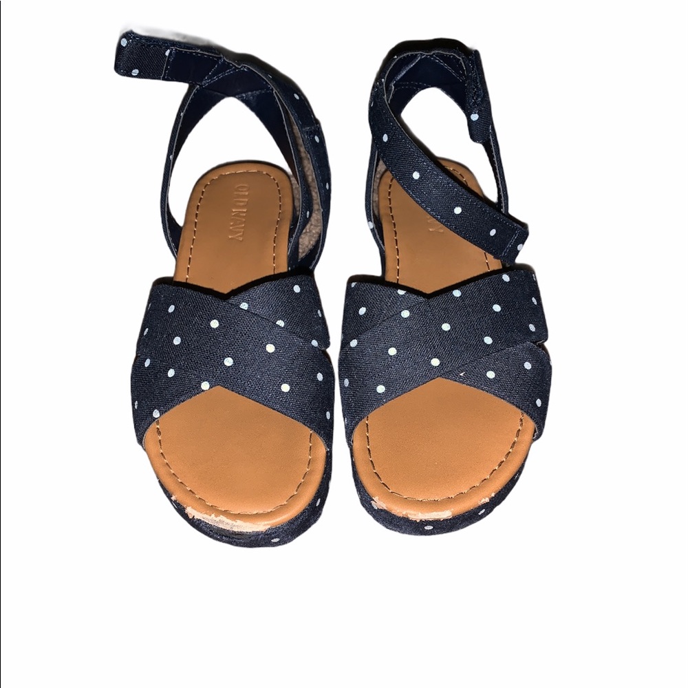 Little girl Old Navy Polka Dot Sandals 13